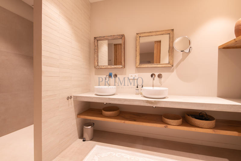 Villa - 185 m² - 5 pièces