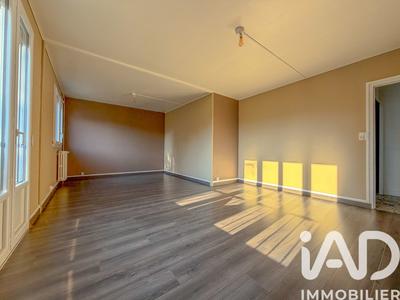 Appartement - 69 m² - 3 pièces