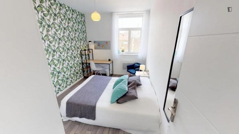 Chambre - 11 m² - 4 pièces