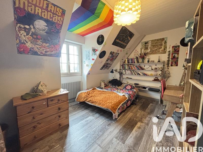 Maison - 145 m² - 7 pièces