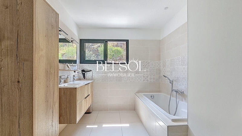 Maison contemporaine - 160 m² - 4 pièces