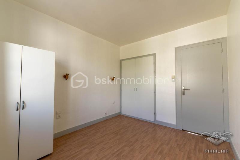 Maison traditionnelle - 121 m² - 5 pièces