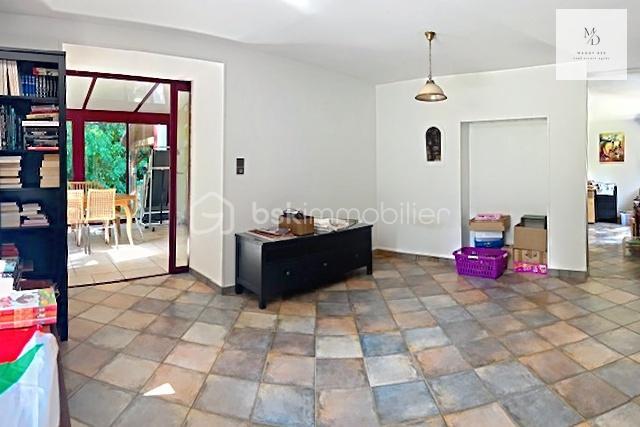 Maison de village - 189 m² - 9 pièces