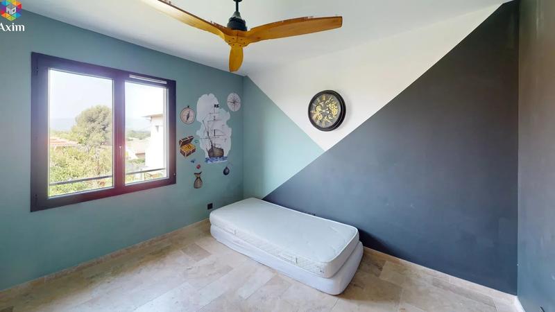 Maison - 124 m² - 4 pièces