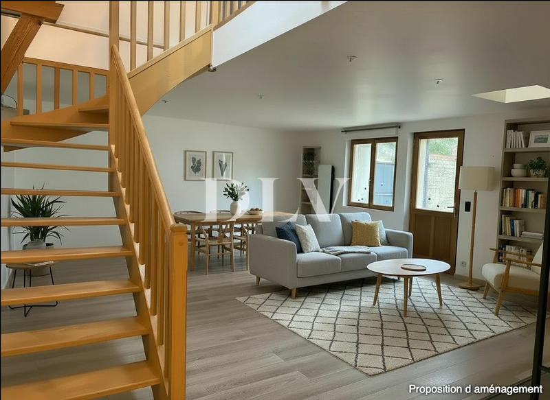 Maison - 200 m² - 8 pièces