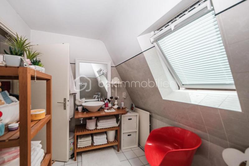 Maison traditionnelle - 86 m² - 5 pièces