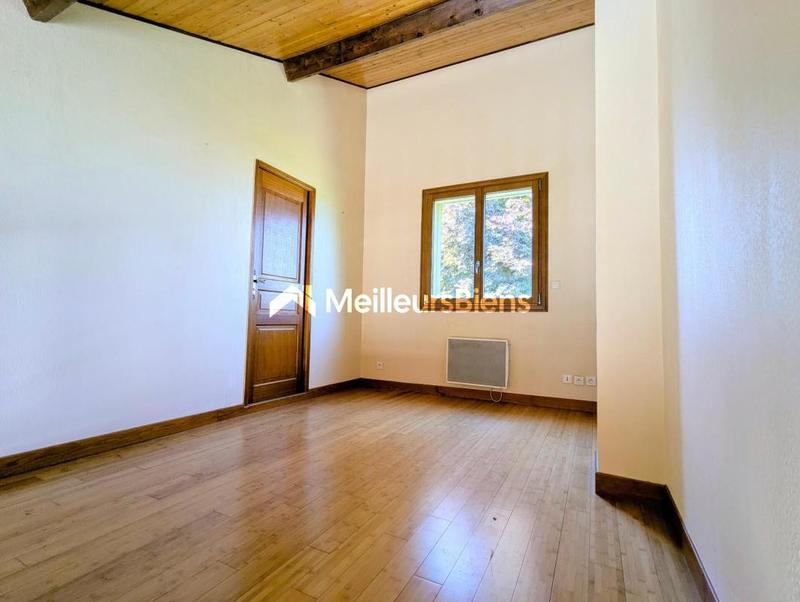 Maison - 161 m² - 5 pièces