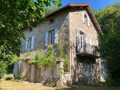 Maison de maîtres - 481 m² - 17 pièces