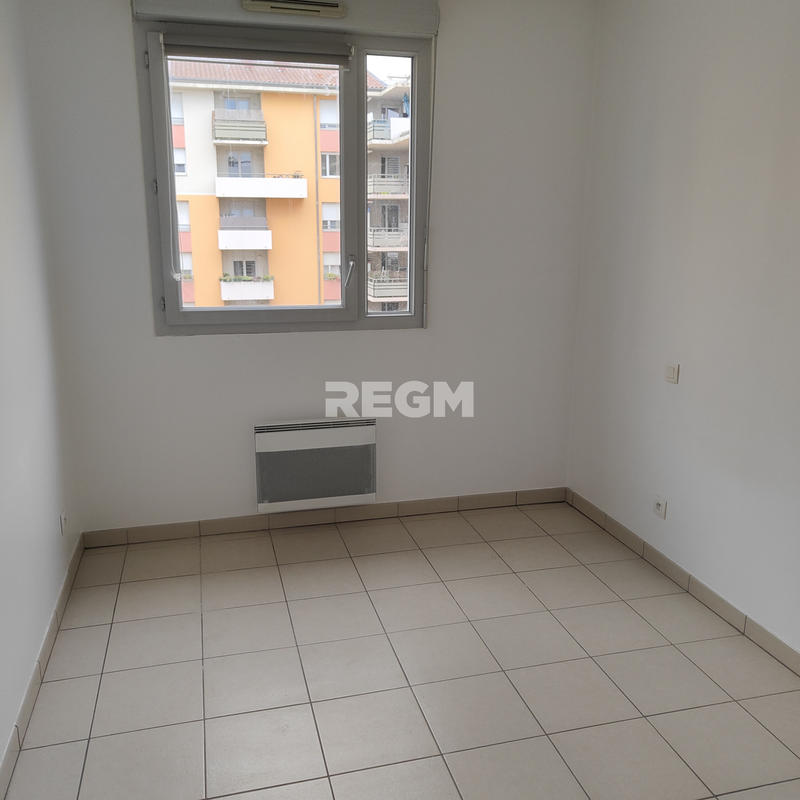 Appartement - 84 m² - 4 pièces