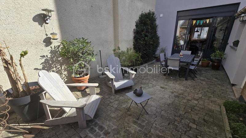 Maison - 150 m² - 6 pièces