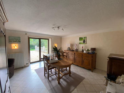 Maison - 145 m² - 6 pièces