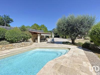 Maison - 160 m² - 5 pièces