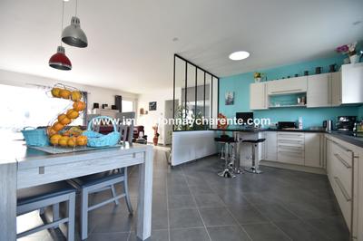 Maison contemporaine - 92 m² - 4 pièces
