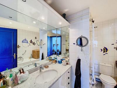 Appartement - 77 m² - 2 pièces