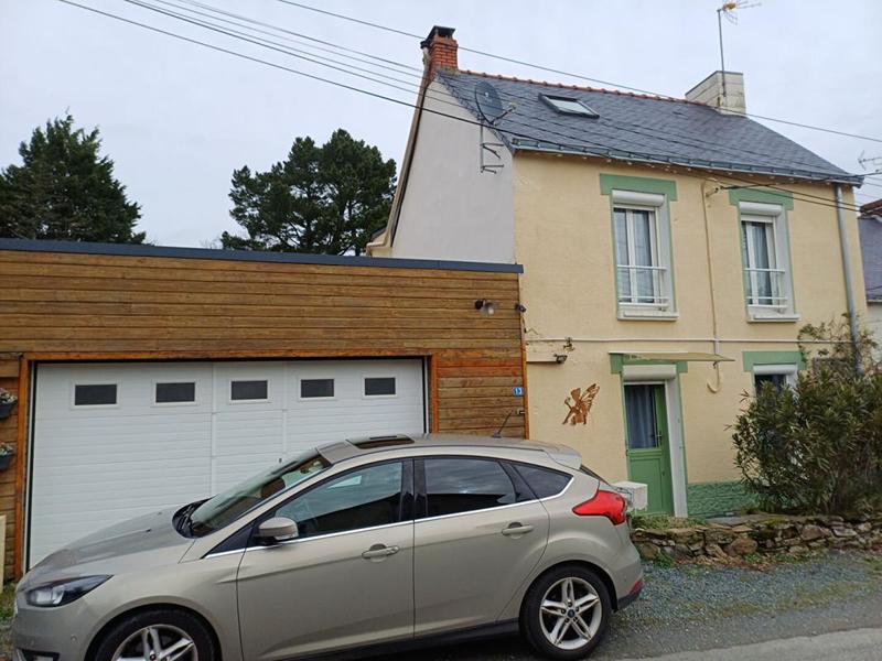 Maison - 97 m² - 6 pièces