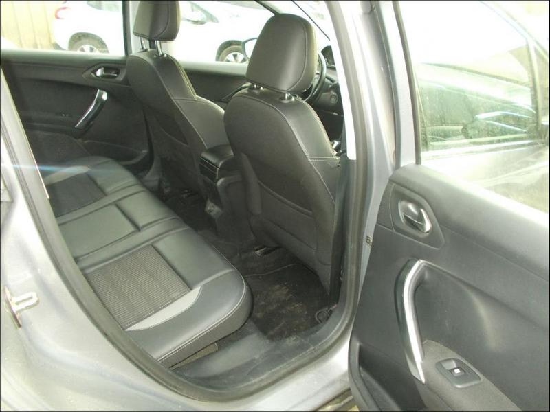 Peugeot 2008 1.2 Vti 110 Cv Allure