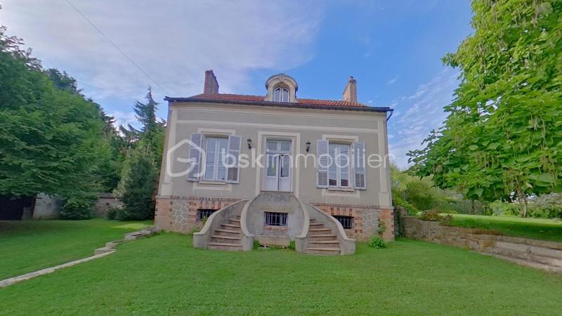 Propriété - 149 m² - 6 pièces