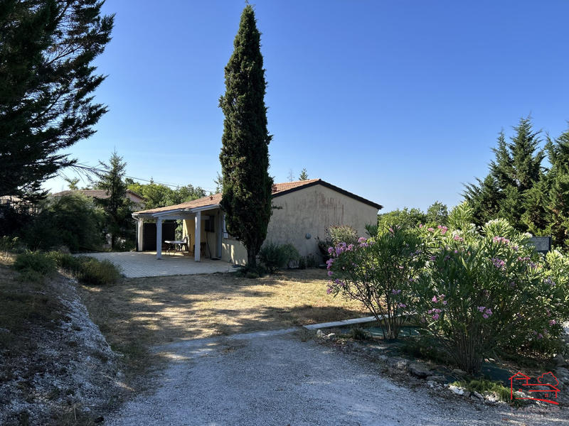 Maison - 105 m² - 4 pièces