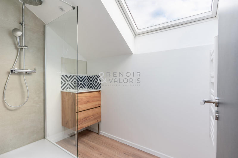 Appartement - 106 m² - 5 pièces