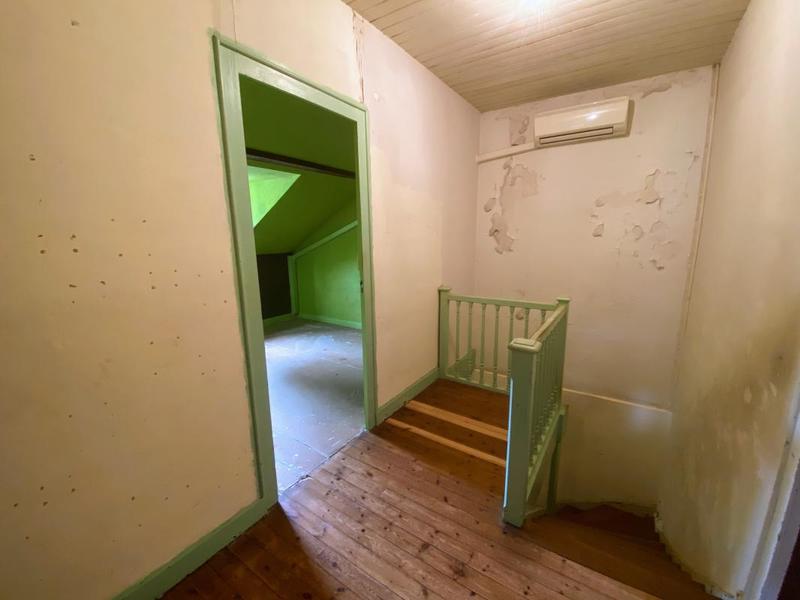 Maison - 140 m² - 4 pièces