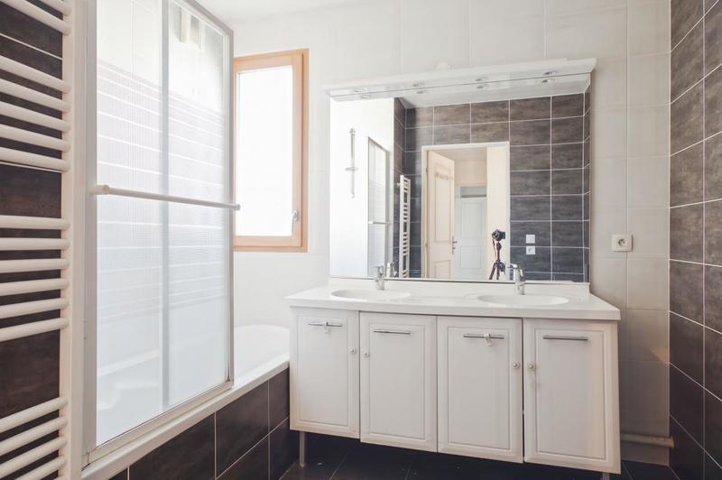 Appartement - 90 m² - 4 pièces