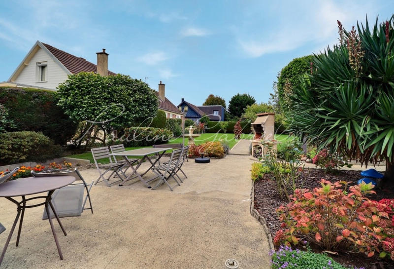 Maison - 128 m² - 5 pièces