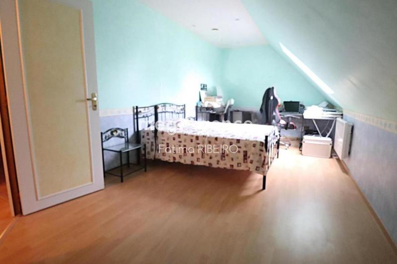 Pavillon - 120 m² - 6 pièces