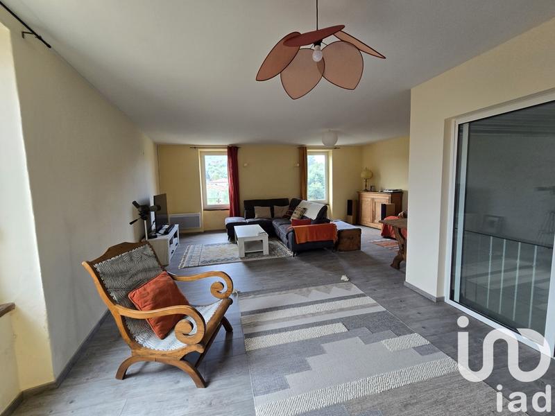 Maison - 198 m² - 6 pièces