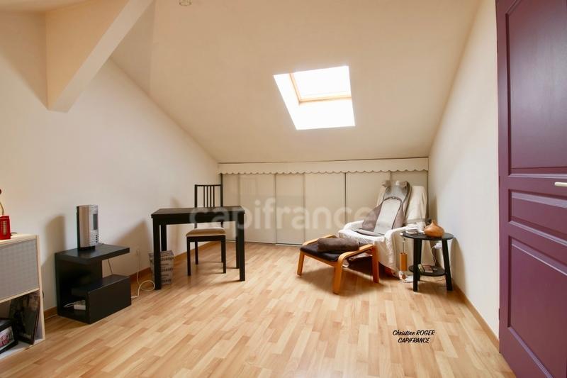 Maison - 166 m² - 8 pièces