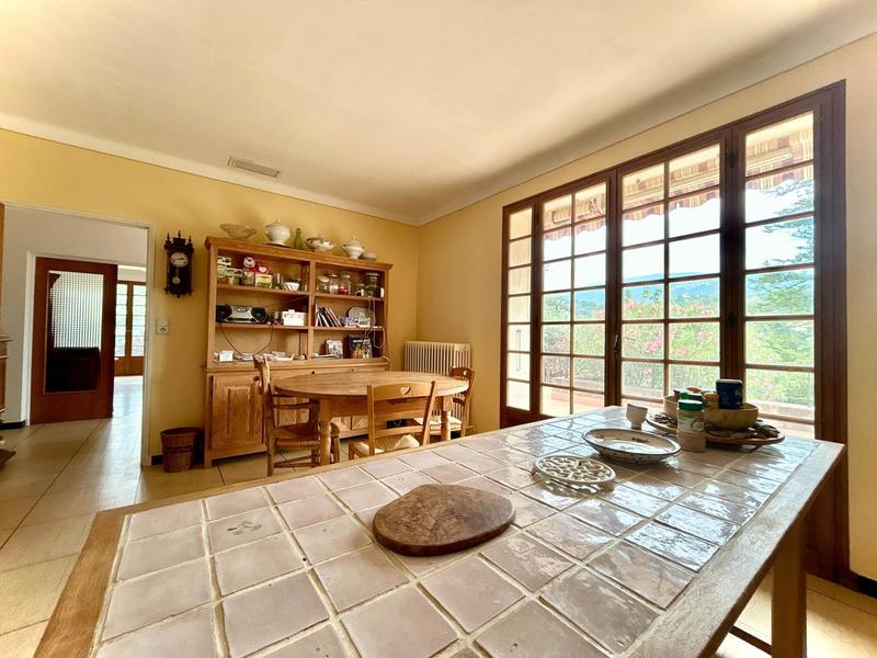 Maison - 146 m² - 6 pièces