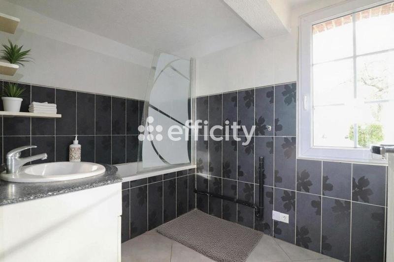 Maison - 175 m² - 6 pièces