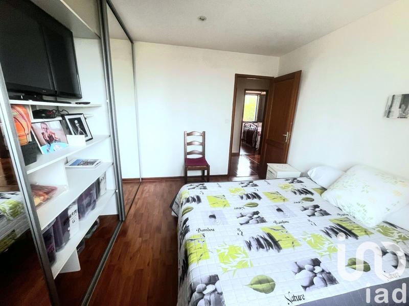 Maison - 200 m² - 9 pièces