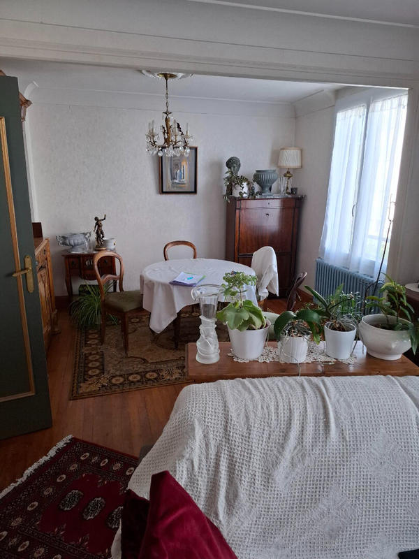 Maison - 90 m² - 6 pièces