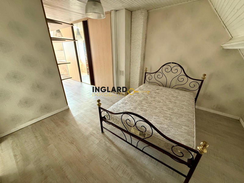 Maison - 205 m² - 8 pièces