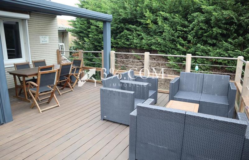 Maison - 141 m² - 6 pièces