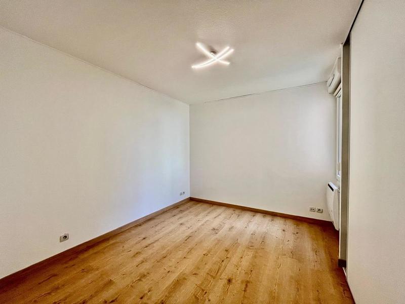 Appartement - 56 m² - 2 pièces