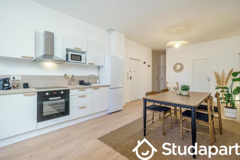 Chambre - 88 m² - 1 pièce