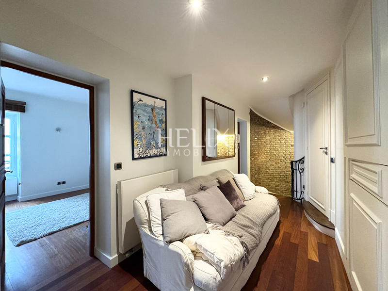 Appartement - 130 m² - 4 pièces