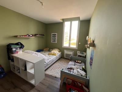 Appartement - 96 m² - 5 pièces