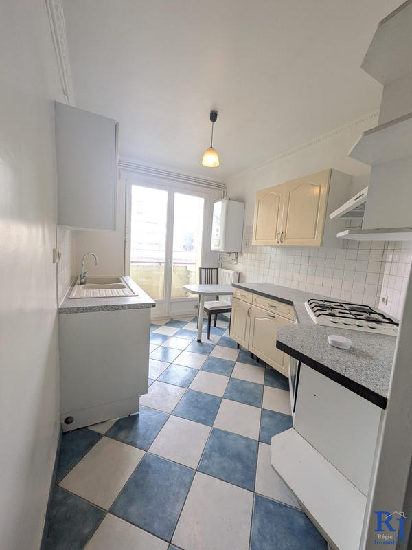 Appartement - 64 m² - 3 pièces