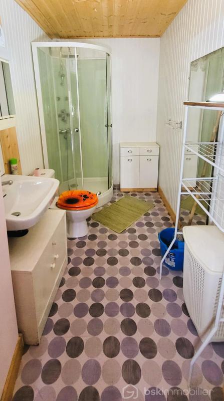 Loft - 105 m² - 6 pièces