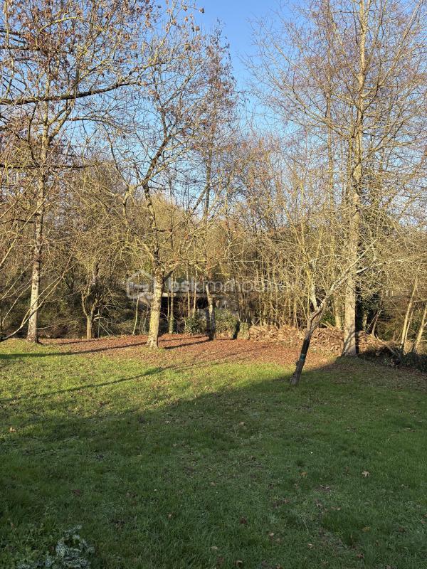 Moulin - 297 m² - 9 pièces