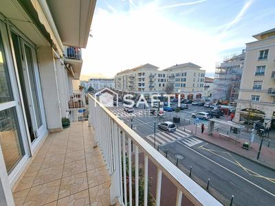 Appartement - 79 m² - 4 pièces