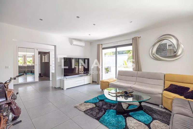 Appartement - 145 m² - 5 pièces