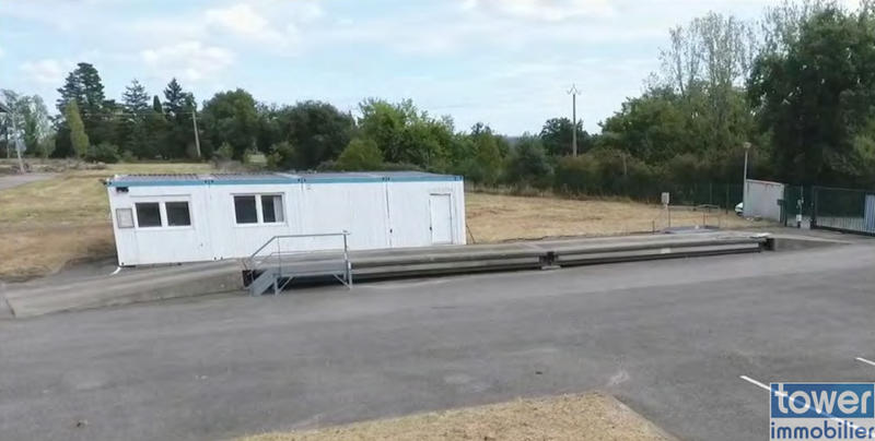 Local d'activités - 9 637 m²