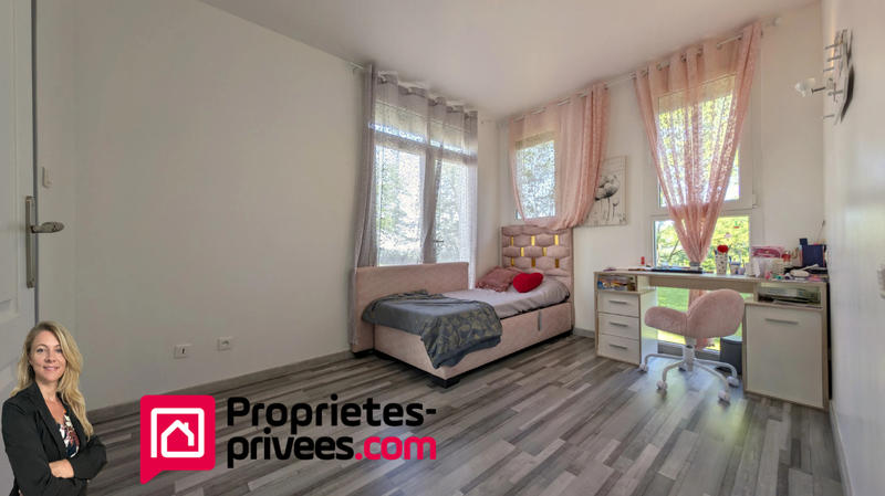 Maison - 196 m² - 6 pièces