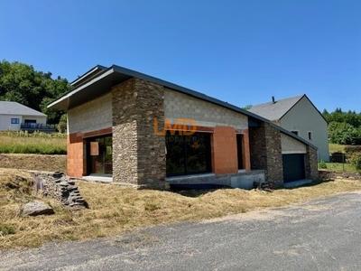 Maison - 196 m² - 5 pièces