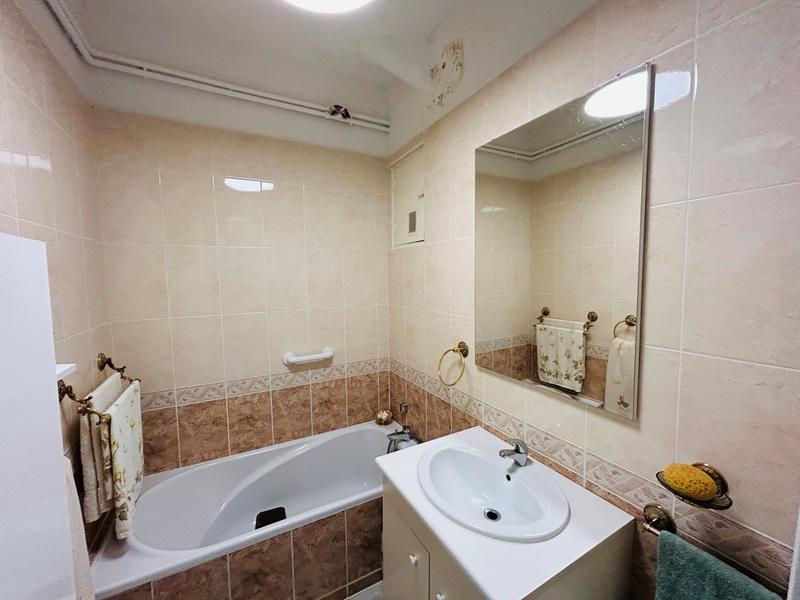 Appartement - 74 m² - 2 pièces