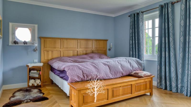 Demeure - 300 m² - 7 pièces