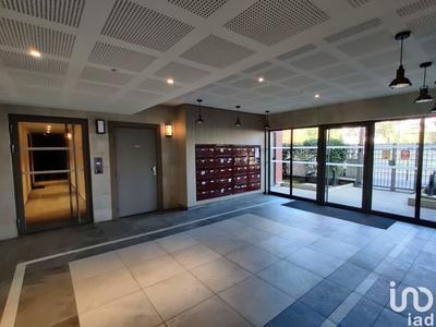 Appartement - 81 m² - 4 pièces